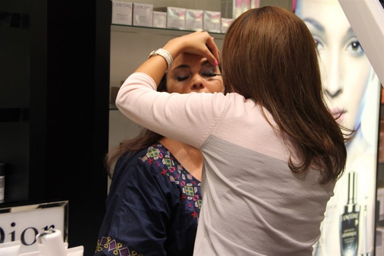 Faces Make up Session